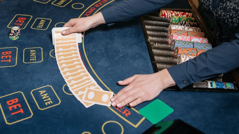 Kinh nghiệm làm giàu từ Baccarat: Phân tích kiểu cược và tỷ lệ thắng
